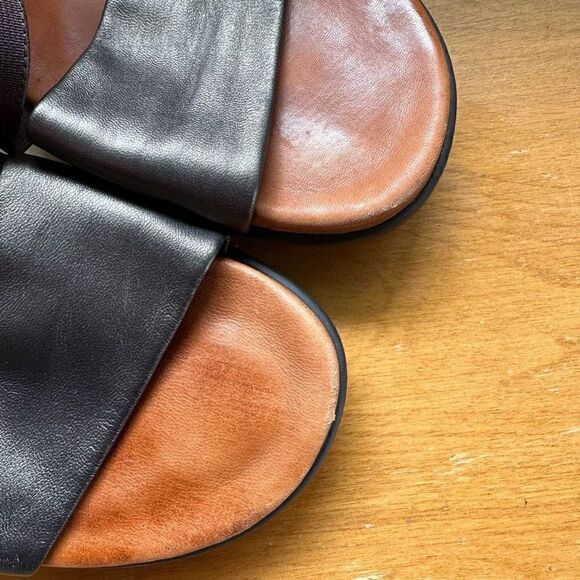 Gentle Souls Get Goin leather pewter and brown elastic strap sandal - Picture 3 of 10